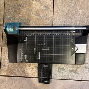Staples Black and Silver Paper Cutter